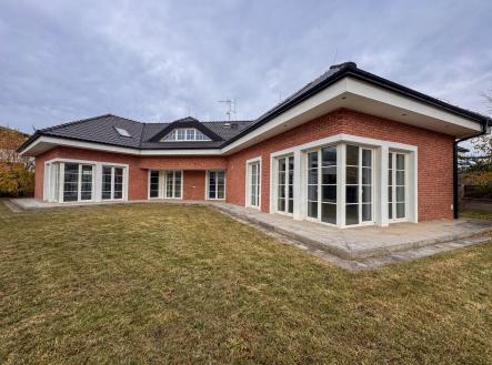 foto: 3 | Prodej - dům/vila, 408 m²