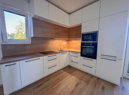 Pronájem bytu, 3+kk, 79 m² obrázek