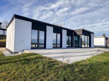 foto: 1 | Pronájem - dům/vila, 129 m²