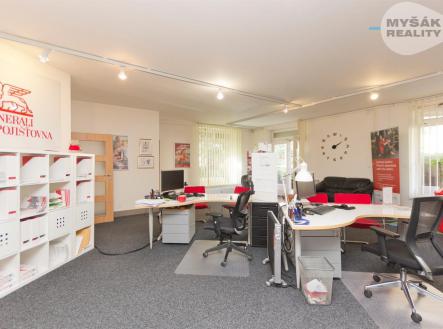 Prodej - kanceláře, 155 m²