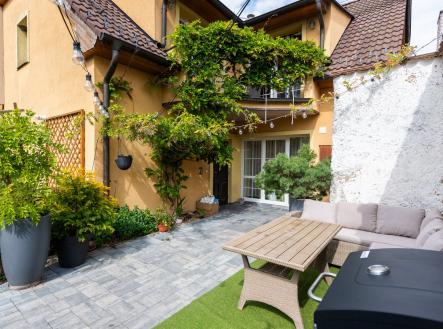 foto: 1 | Prodej - dům/vila, 220 m²