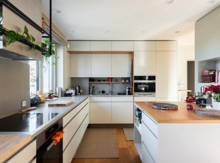 foto: 4 | Prodej - dům/vila, 336 m²