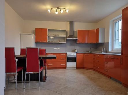 foto: 2 | Prodej - dům/vila, 155 m²