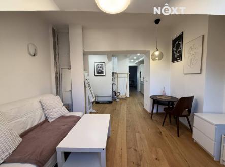 Pronájem bytu, 2+kk, 48 m²