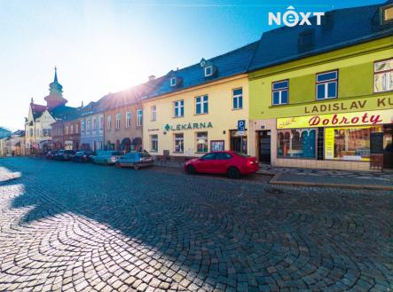 Pronájem bytu, atypický, 80 m²