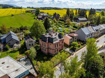 Prodej - dům/vila, 467 m²