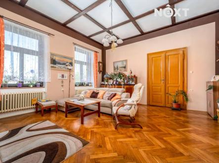 Prodej - dům/vila, 467 m²