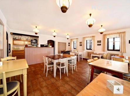 Prodej - dům/vila, 230 m²