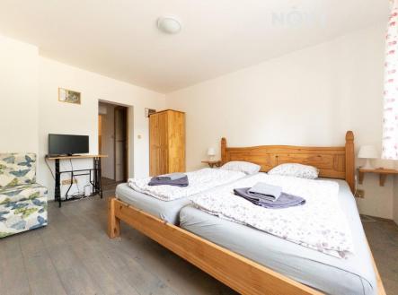 Pronájem bytu, 1+kk, 28 m²