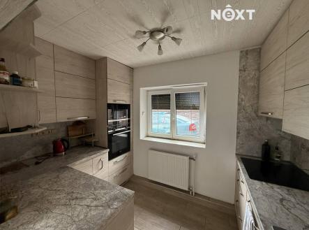 Prodej - dům/vila, 290 m²