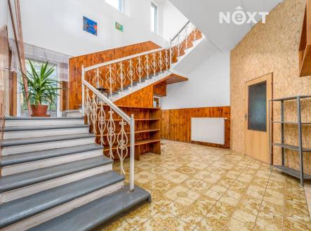 Prodej - dům/vila, 320 m²