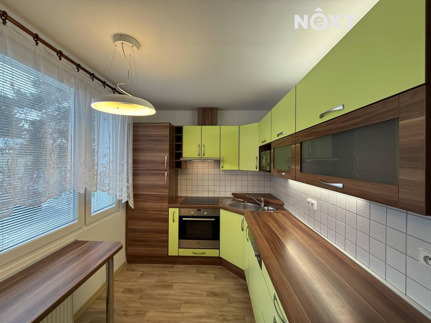 Pronájem byt 3+1, 80㎡