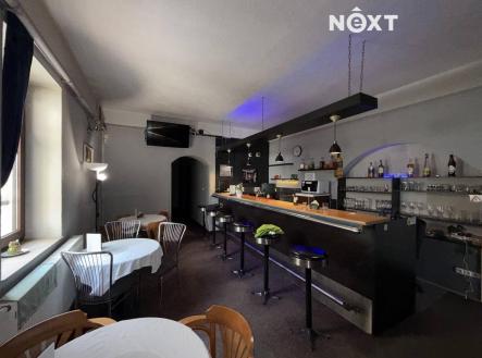 Pronájem - komerční objekt, obchodní centrum, 100 m²