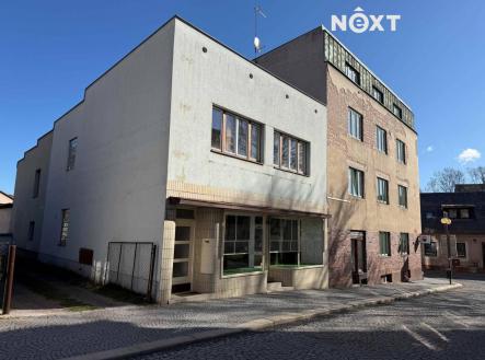 Pronájem - komerční objekt, obchodní centrum, 80 m²