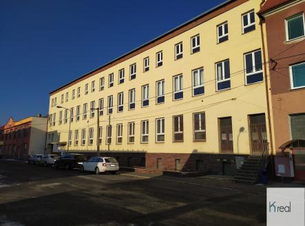 Pronájem - komerční objekt, administrativní budova, 174 m²