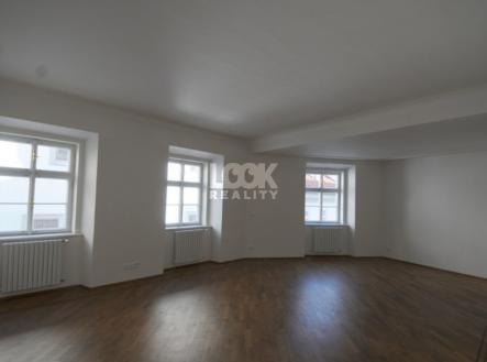 Fotka 1 | Pronájem bytu, 4+1, 170 m²