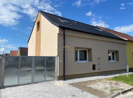 Prodej - dům/vila, 136 m²