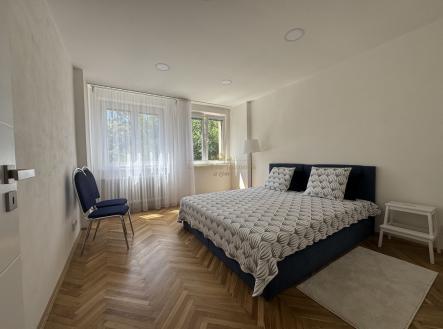 Prodej bytu, 2+1, 59 m² obrázek