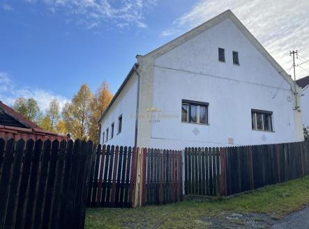 Prodej - dům/vila, 436 m²