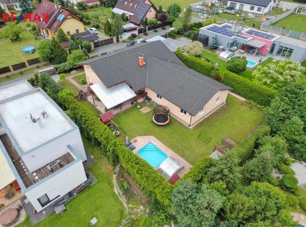 Dům kde příroda objímá každý kout | Prodej - dům/vila, 250 m²