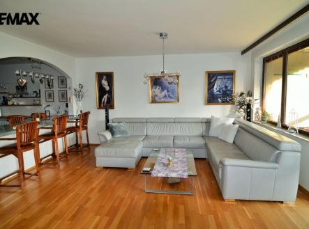 dsc-3438.jpg | Prodej - dům/vila, 395 m²