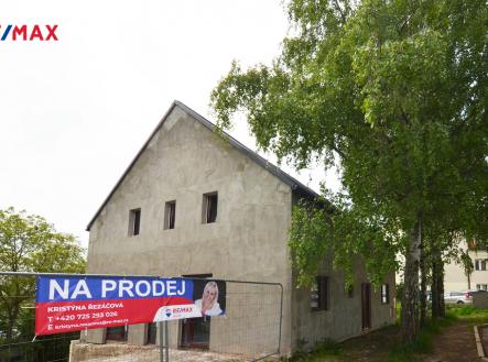 06-1.jpg | Prodej - dům/vila, 209 m²