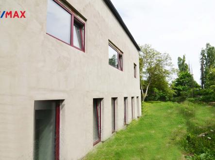 10-1.jpg | Prodej - dům/vila, 209 m²