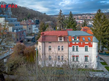 Prodej - dům/vila, 268 m² obrázek
