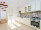 Prodej bytu, 3+1, 90 m²