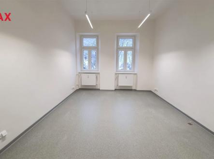 20221216-100938.jpg | Pronájem - kanceláře, 18 m²