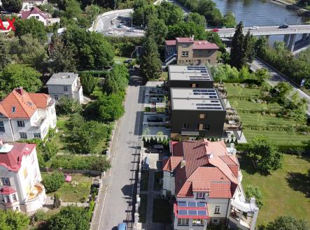 1.jpg | Prodej - dům/vila, 211 m²