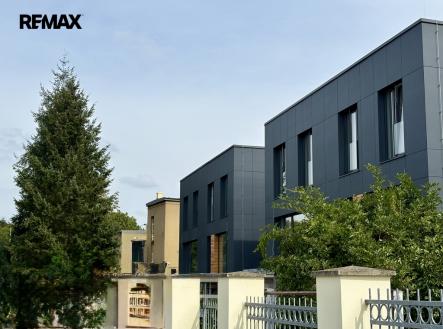 Prodej - dům/vila, 211 m² obrázek