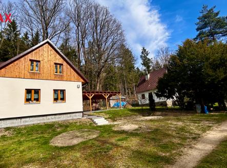 Pohled na dům | Prodej - dům/vila, 82 m²