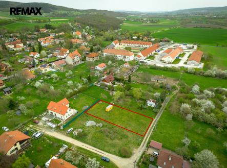 vseradice-005b.jpg | Prodej - pozemek pro bydlení, 1 059 m²