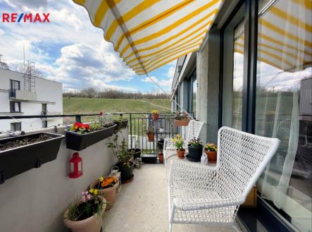 04-libcice-balkon-brano-pazitka.jpg | Prodej bytu, 2+kk, 64 m²