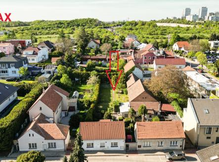 dji-fly-20250409-070124-433-1745947242692-photo-1.jpg | Prodej - pozemek pro bydlení, 716 m²