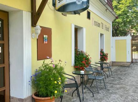 be76cd0d-2824-46e9-a63c-c31f00d7a6c1.jpg | Prodej - hotel, 960 m²