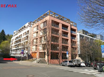 img-20190416-1524191.jpg | Pronájem - malý objekt/garáž