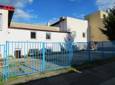 foto-sokol-2.jpg | Pronájem - obchodní prostor, 150 m²