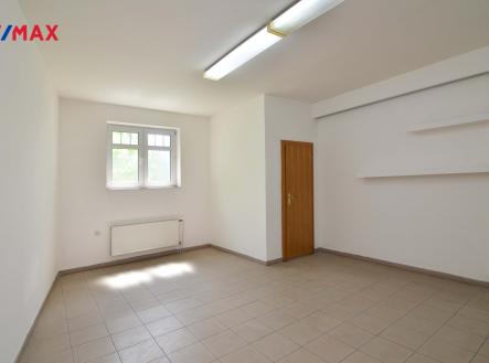 06.jpg | Pronájem - obchodní prostor, 170 m²