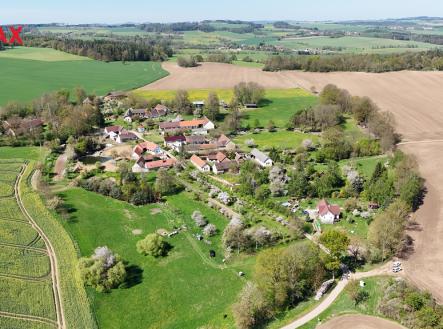 dji-20250427110202-0075-d.jpg | Prodej - pozemek pro bydlení, 699 m²
