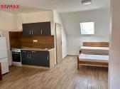 Pronájem bytu, 1+kk, 36 m²