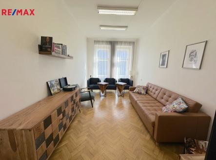 Pronájem - kanceláře, 65 m² obrázek
