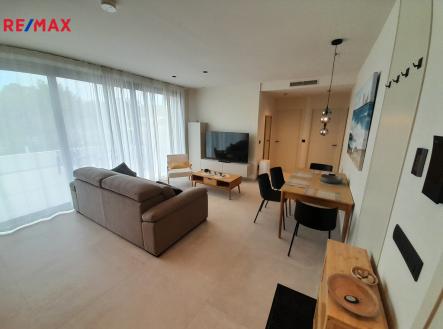 20250414-111200.jpg | Pronájem bytu, 3+kk, 75 m²