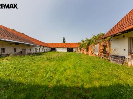 mg-3593.jpg | Prodej - zemědělský objekt, 8 162 m²