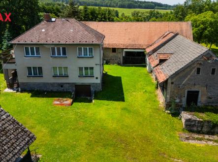 dji-20250613131309-0240-d.jpg | Prodej - zemědělský objekt, 2 129 m²