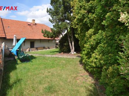 pohled ze západu | Prodej - dům/vila, 109 m²