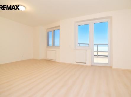 04-1.jpg | Prodej bytu, 1+kk, 36 m²