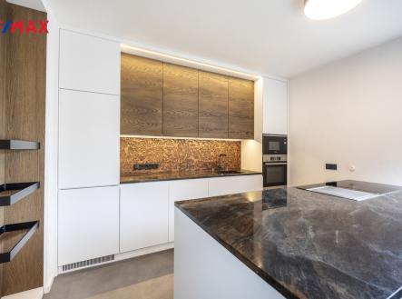 28-1b2a1785-hdr.jpg | Prodej bytu, 3+kk, 99 m²