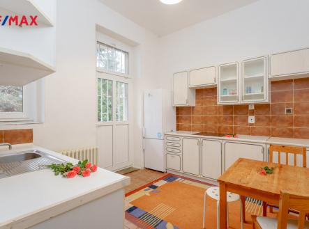 marta-032.jpg | Prodej - kanceláře, 268 m²